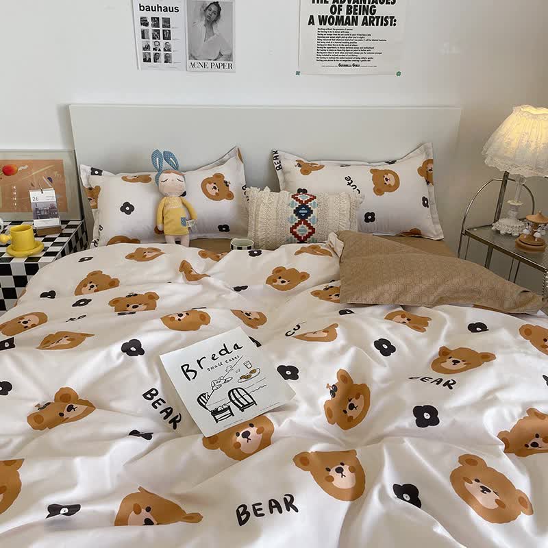 Cartoon Bear 4-Piece Bedding Set with Comforter and Pillowcases for Kids - Soft and Cute Bed Linen Comforter 150x200cm, Bed Sheet 160x230cm, Pillowcases 48x47cm
