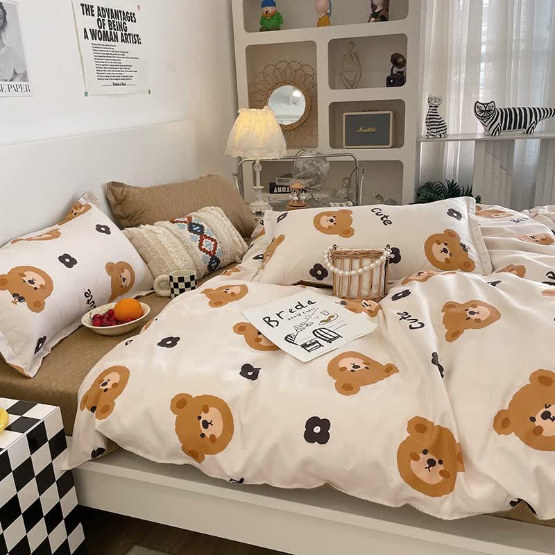 Cartoon Bear 4-Piece Bedding Set with Comforter and Pillowcases for Kids - Soft and Cute Bed Linen Comforter 150x200cm, Bed Sheet 160x230cm, Pillowcases 48x47cm