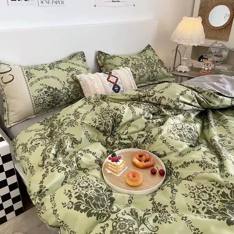 Green Floral 4-Piece Bedding Set - Soft and Lovely Bed Sheets Quilt 150x200cm, Flat Sheet 200x230cm, Pillowcase 48x47cm