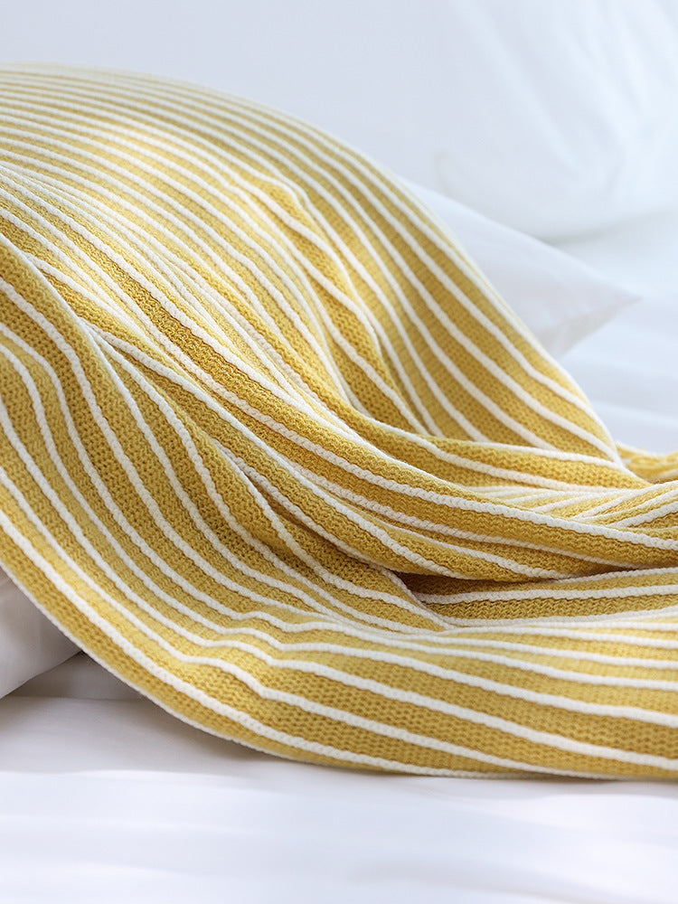 Yellow Cozy Knit Throw Blanket with Fringe - Stylish Striped Bed End Cover, 127x220CM