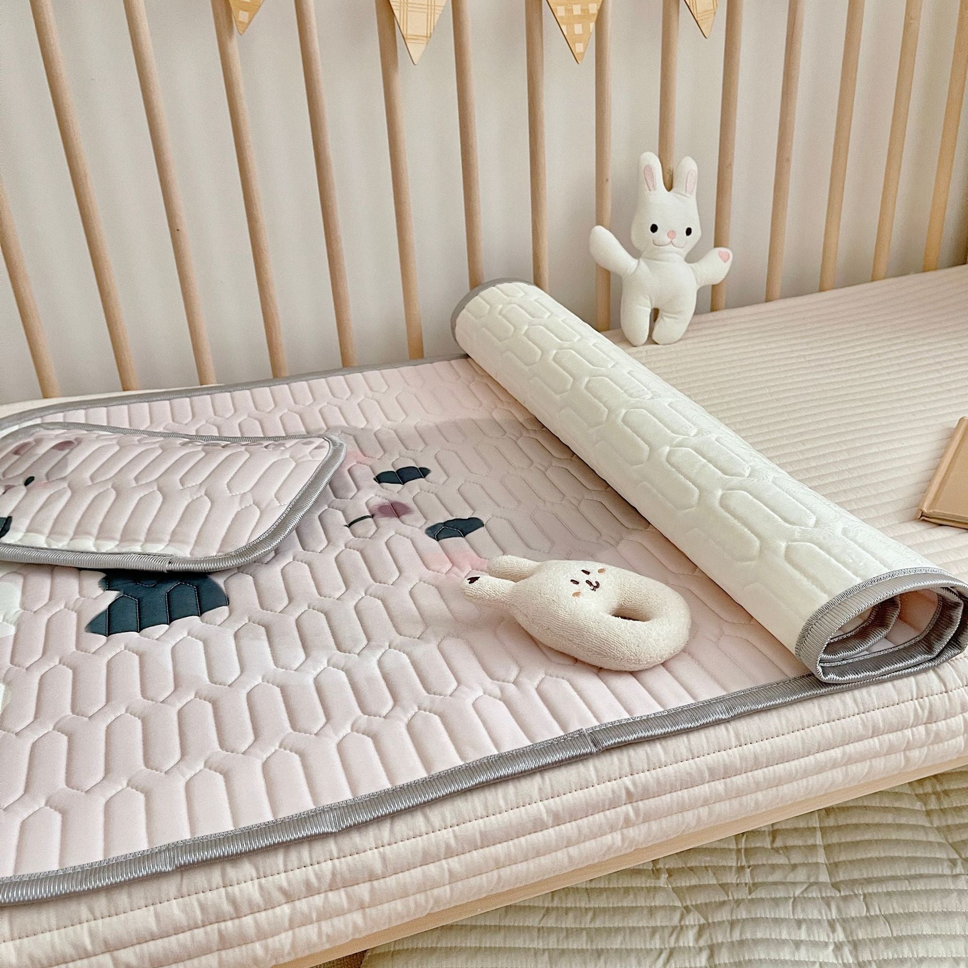 Cute Cat Pattern 2 Piece Set Kids Cooling Pad Set - 60x120cm Cartoon Latex Mattress Protector, Pillow