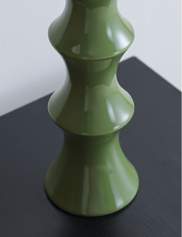 Glossy GreenCeramic Vase - Unique Bamboo-Look Design 25.5x9x7cm