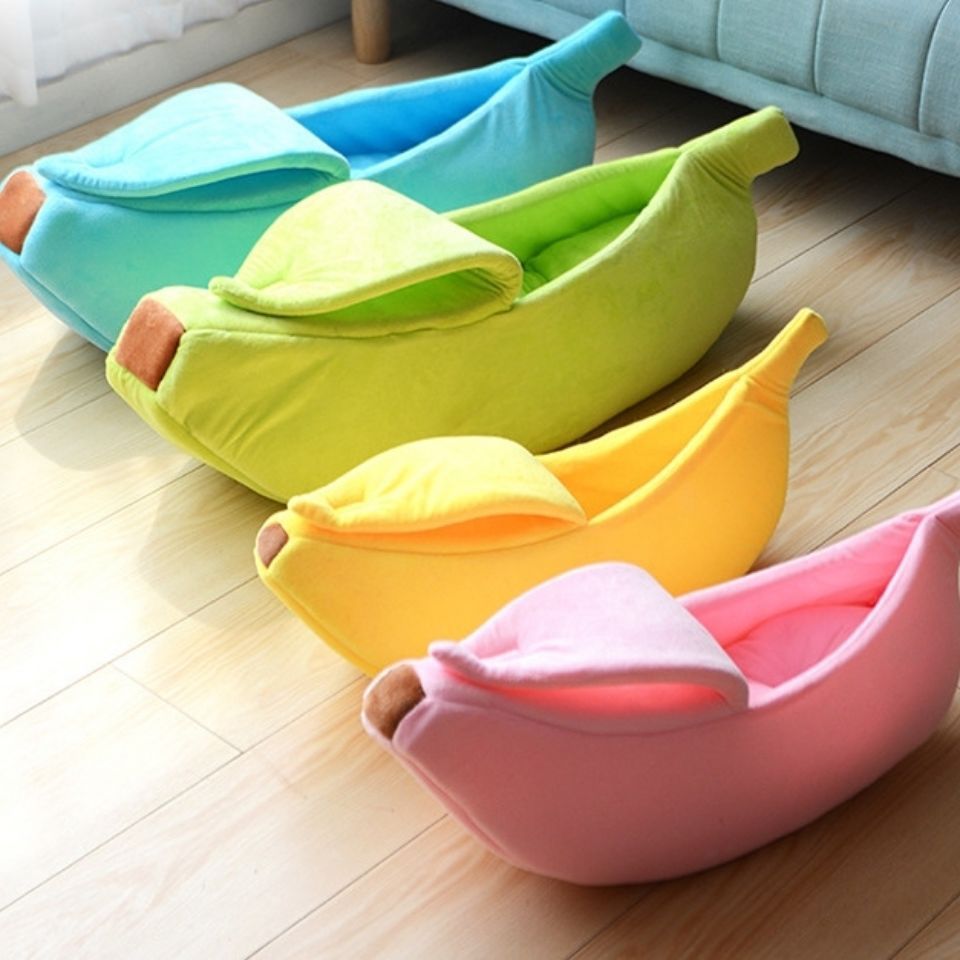 Yellow Cozy Banana Peel Pet Bed - Plush & Warm Cave House for Cats & Small Dogs Large