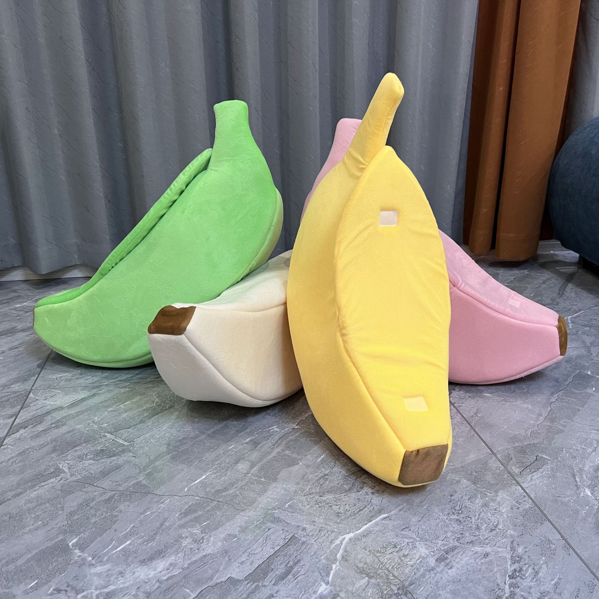Yellow Cozy Banana Peel Pet Bed - Plush & Warm Cave House for Cats & Small Dogs Large