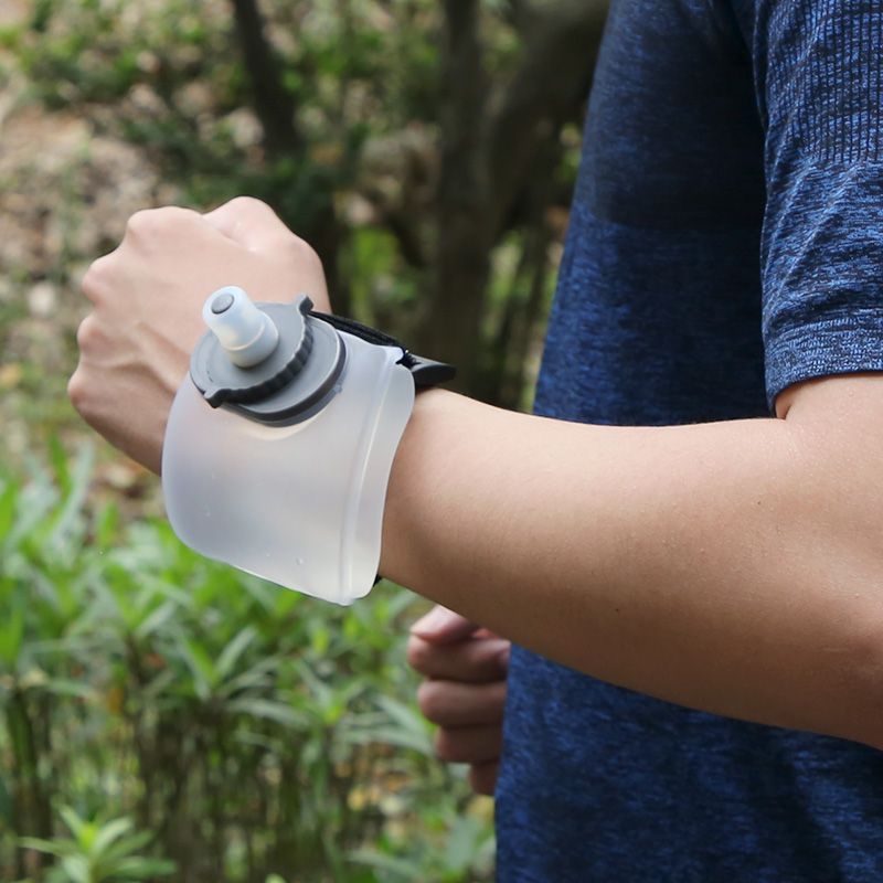 Wearable Sports Wrist Water Bottle - 200ml BPA-Free Silicone Flask with Adjustable Strap & Bite Valve Orange