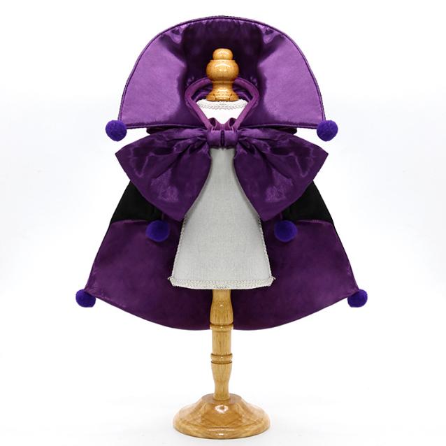 Purpie Regal Vampire Pet Cape | Halloween & Christmas Costume Cloak with Bow & Pom-Poms for Dogs and Cats Size M