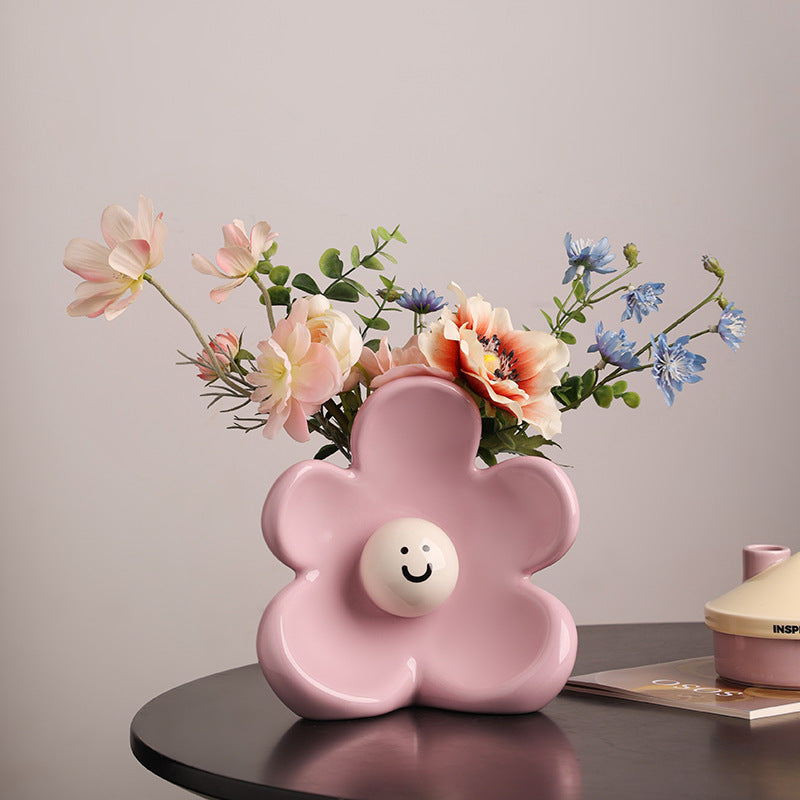 Artistic Floral Smiling Face Vase - Modern Ceramic Decor with Gloss Finish pink