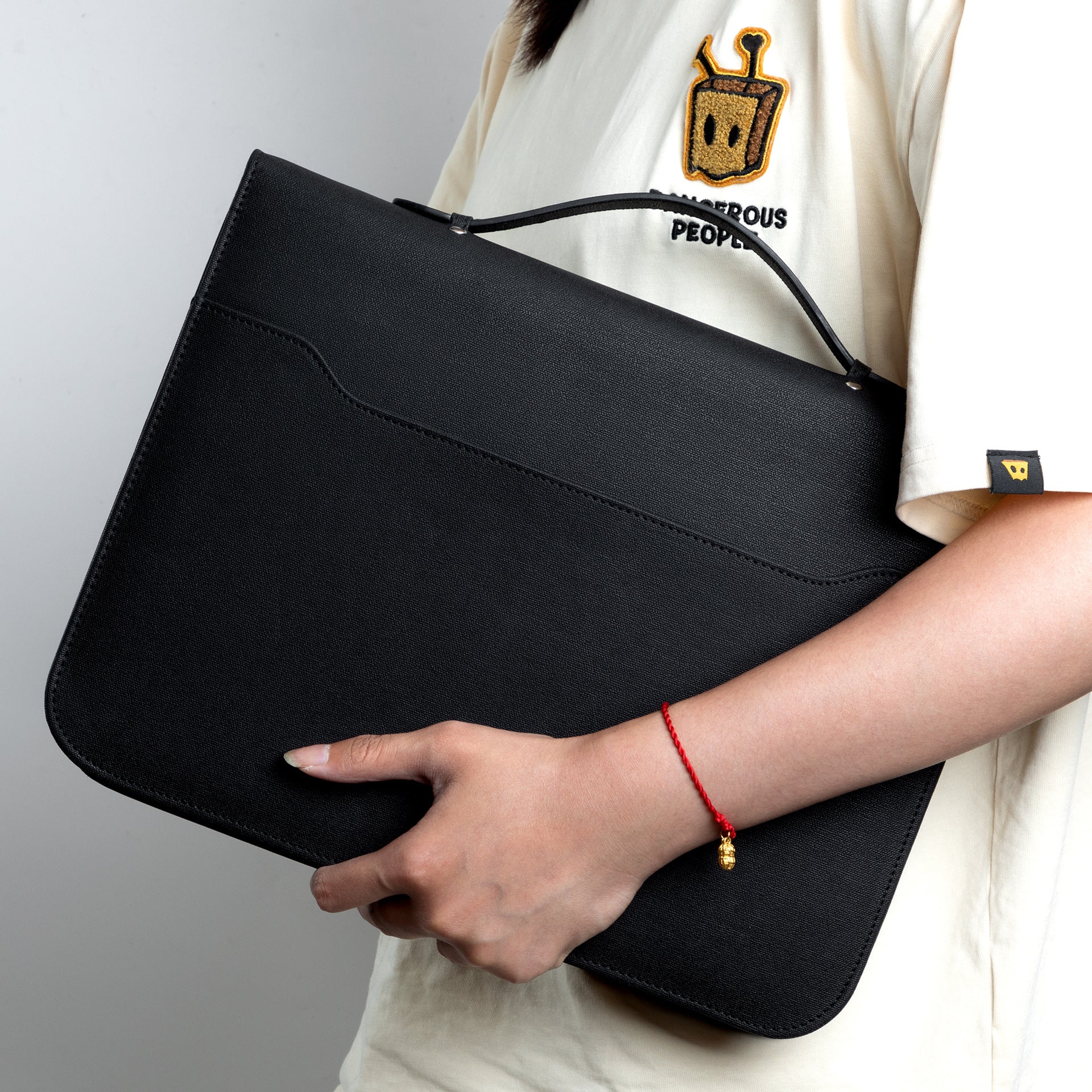 Professional PU Leather A4 Portfolio Binder with Zipper, Handle, Calculator & Clipboard brown