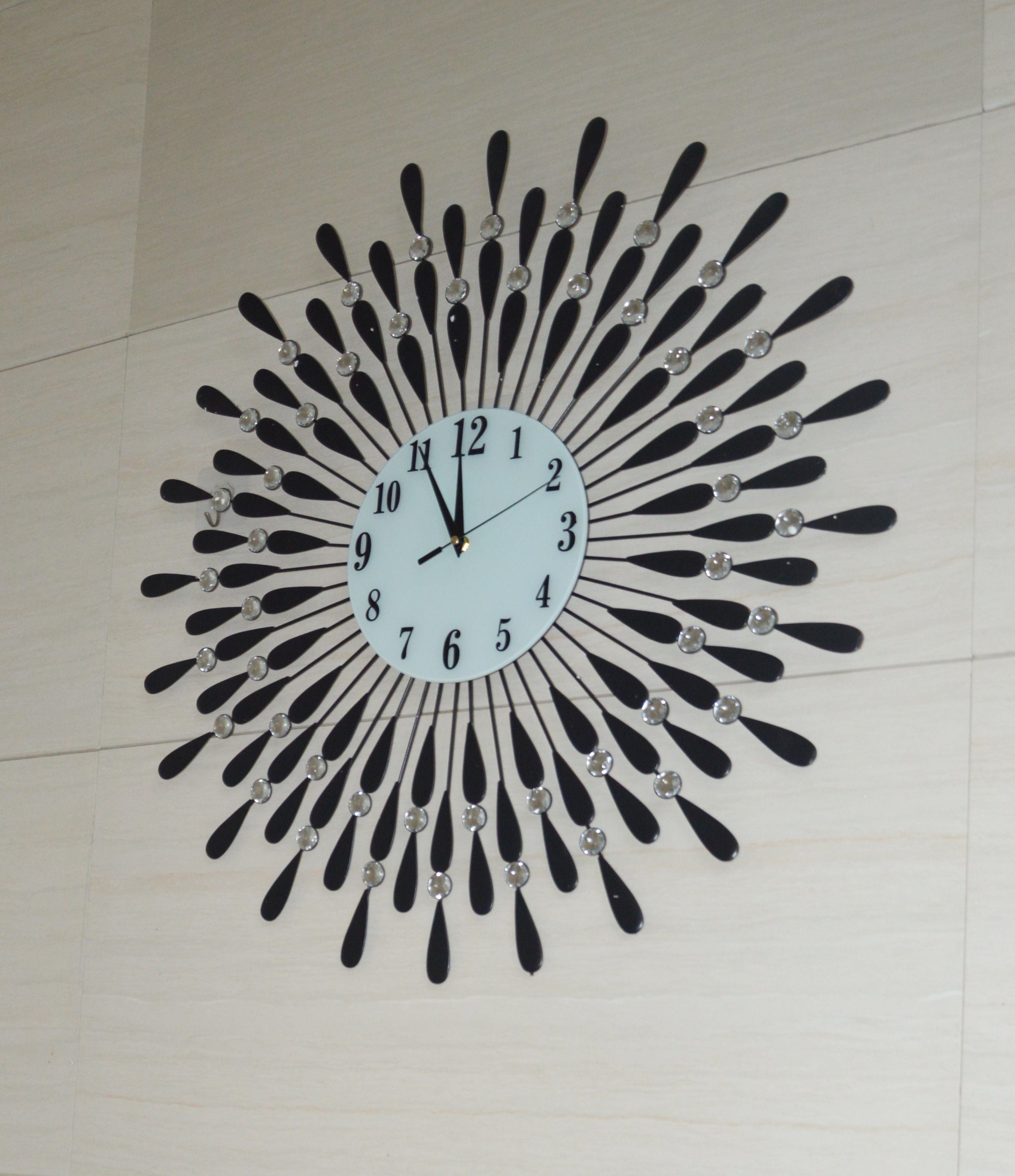 3D Large Metal Sunburst Wall Clock Luxury Wall Clock Battery Operated Art  Decor