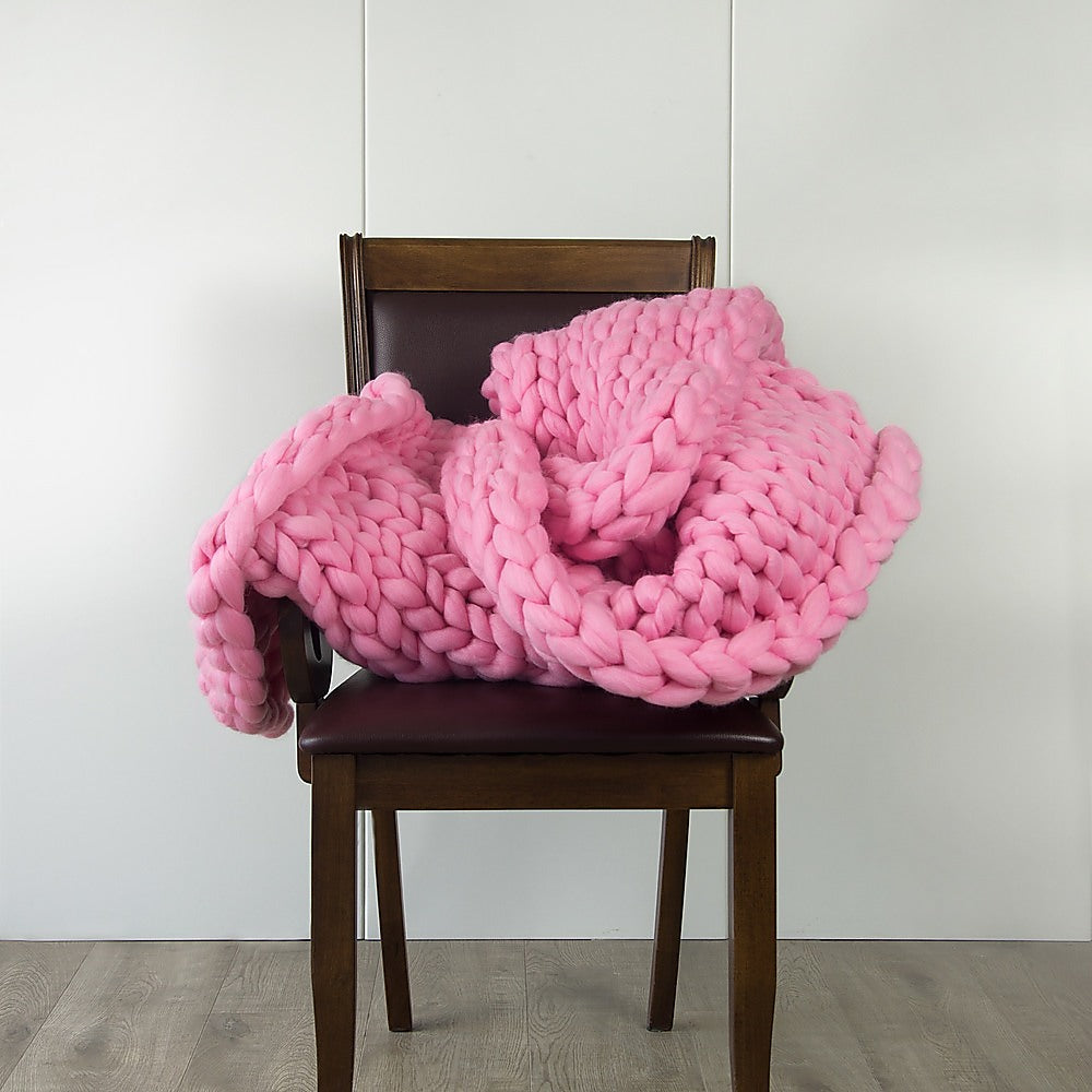 Hand Knitted Chunky Blanket Thick Acrylic Yarn Blanket Home Decor Throw Rug - Pink